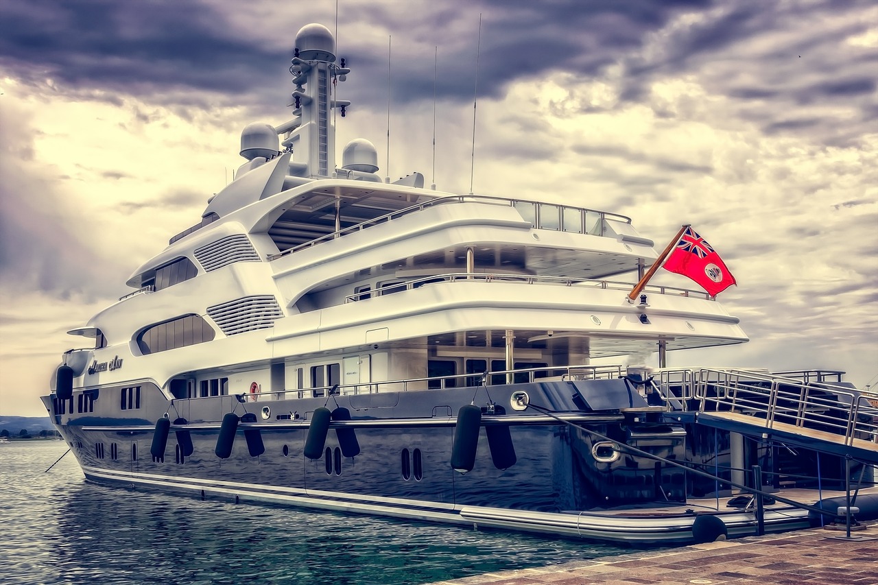 Yacht Buying Guide: Types, Maintenance, and More